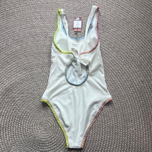 PQ Swim Crochet Trim One Piece Swimsuit Sz L - Picture 4 of 7